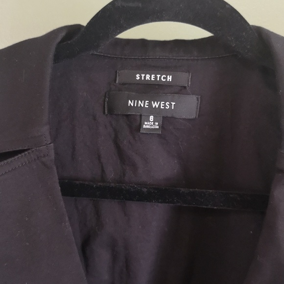 Nine West Short Sleeve Deep V Collared Fitted Eyelet Front Blazer Sz 6 w Pockets - Picture 10 of 11